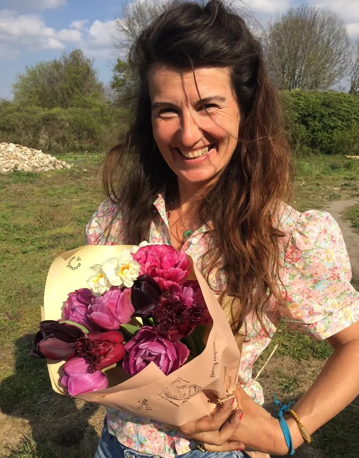 Maak kennis met Sophie et l'équipe de la ferme florale. - Wecandoo