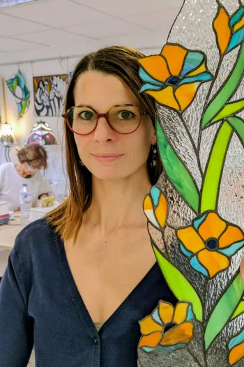 Caroline : Vitrailliste à Sanary-sur-Mer