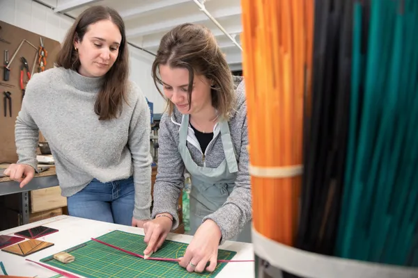 Initiez-vous à la marqueterie de paille - Image n°4 - Wecandoo