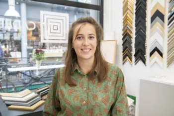 Laure : Encadreuse à Saint-Ouen
