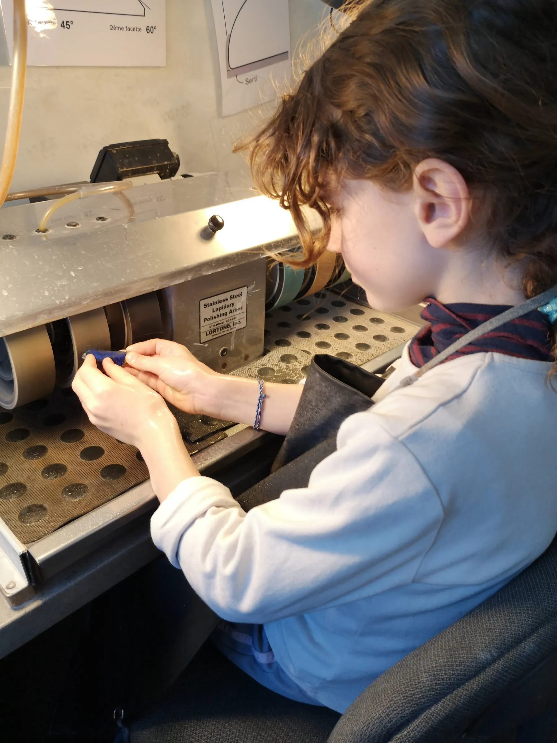 Découvrez le métier de lapidaire en duo avec votre enfant - Afbeelding nr. 3 - Wecandoo
