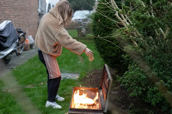 Découvrez la technique du raku, une méthode japonaise ancestrale et créez vos bols avec Cécile - Image n°2 - Wecandoo