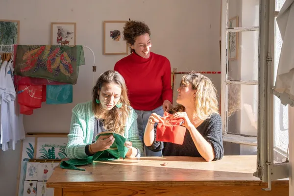 Brodez votre broche dorée - Image n°3 - Wecandoo