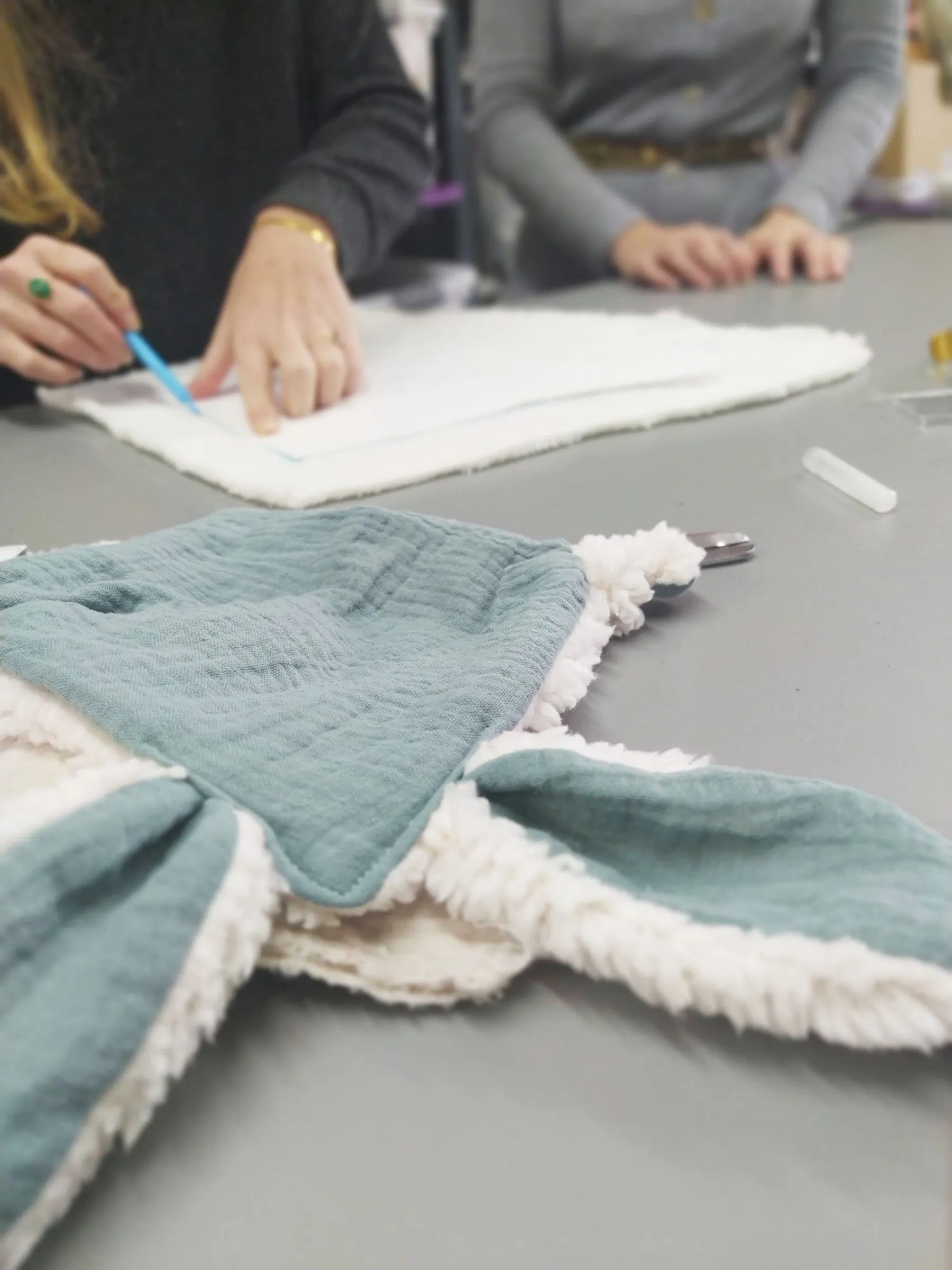 Initiez-vous à la couture et réalisez votre kit de naissance - Image n°3 - Wecandoo