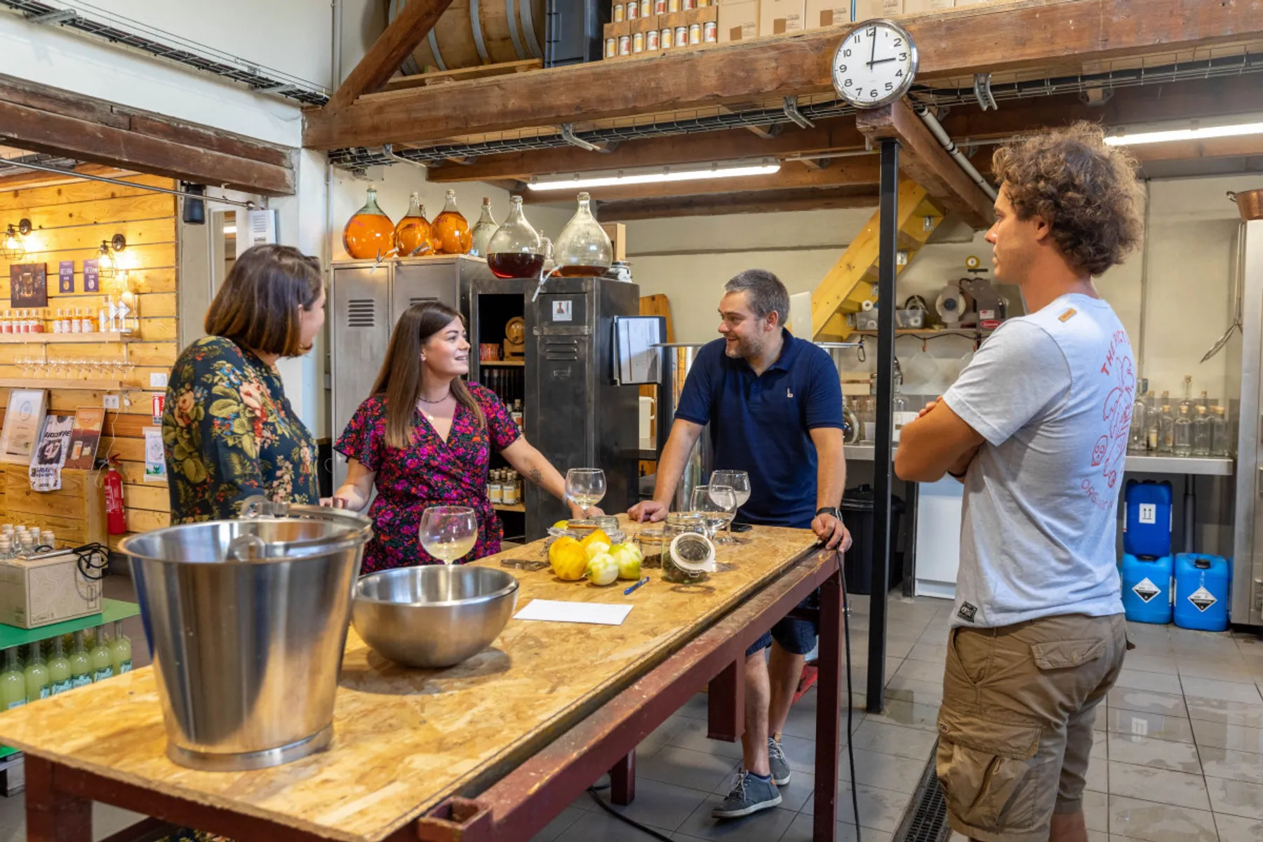 Créez votre gin artisanal - Image n°1 - Wecandoo