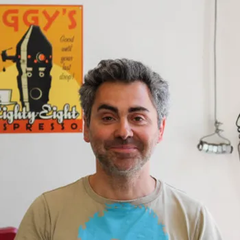 Charles : Forgeron Coutelier à Paris