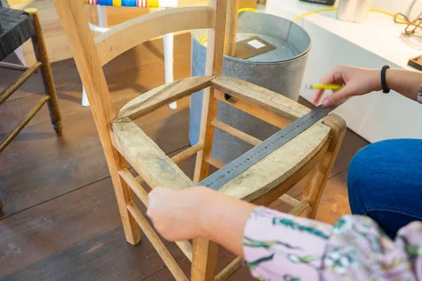 Upcycle your design chair - Image n°2 - Wecandoo