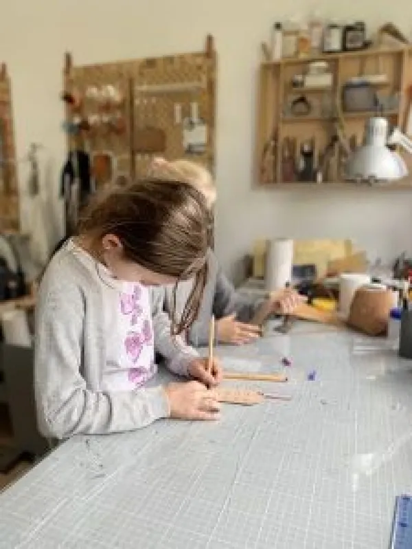 Crée ton accessoire en cuir - Image n°4 - Wecandoo