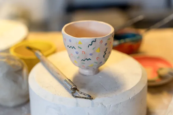 Modelez et décorez votre pièce de vaisselle - Image n°4 - Wecandoo