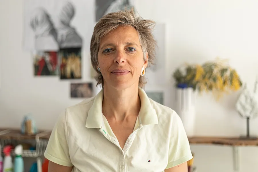 Dora: Céramiste in La Rochelle
