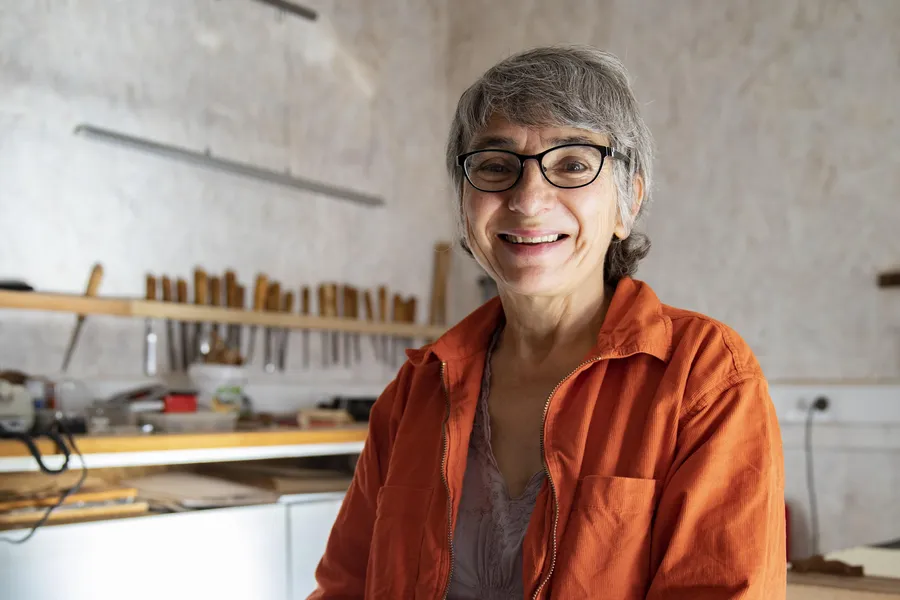 Corinne : Ebéniste Marqueteuse à Albi