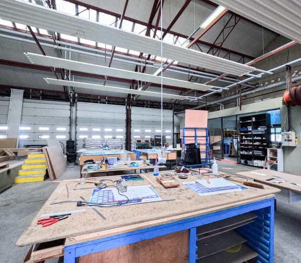 Initiez-vous à l'art du vitrail avec Patricia - Afbeelding nr. 1 - Wecandoo