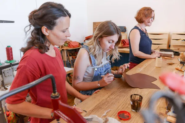 Réalisez votre porte-monnaie en cuir - Image n°2 - Wecandoo