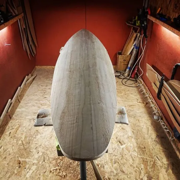 Wecandoo - Créez votre planche de surf en bois (taille 8') - 2J