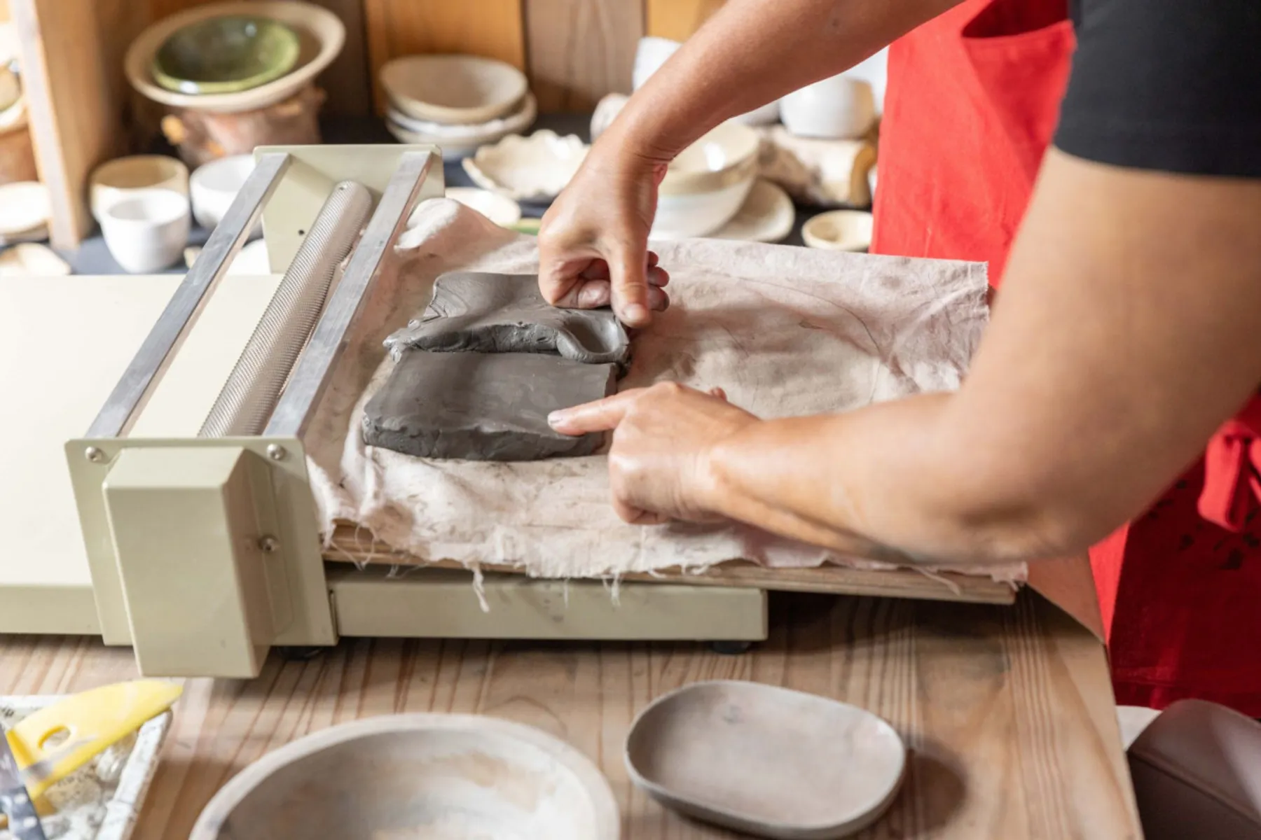 Initiez-vous au tournage et au modelage sur une journée - Image n°2 - Wecandoo