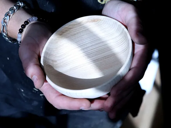 Wecandoo - Tournez votre bol en bois