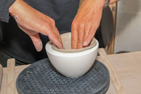 Modelez votre duo de bols - Image n°2 - Wecandoo