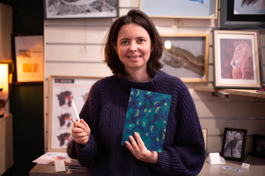 Amandine: Relieuse in Clermont-Ferrand