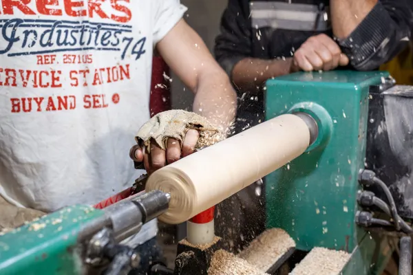 Initiez-vous au tournage sur bois en une journée - Image n°2 - Wecandoo