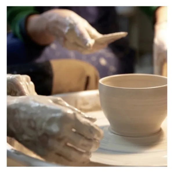 Initiez-vous au tour de potier - Image n°2 - Wecandoo