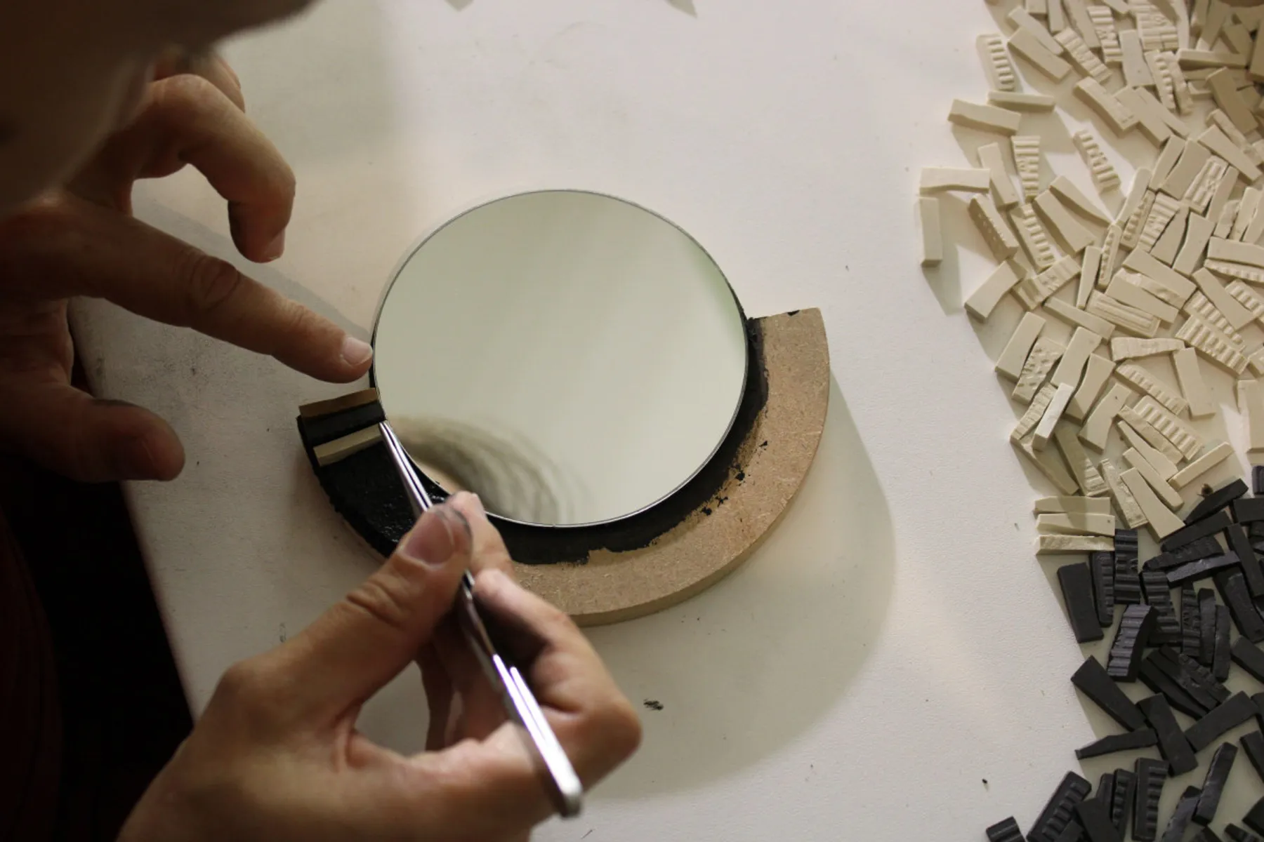 Créez votre miroir en mosaïque - Afbeelding nr. 3 - Wecandoo