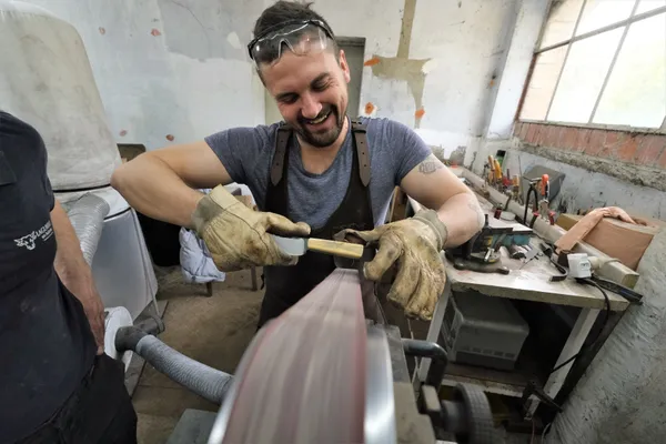 Forgez votre couteau droit d'office sur une journée avec Tristan - Afbeelding nr. 4 - Wecandoo