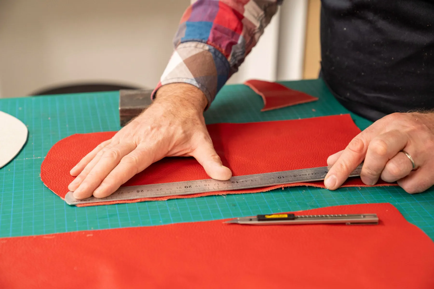 Créez votre carnet de voyage en cuir - Image n°2 - Wecandoo