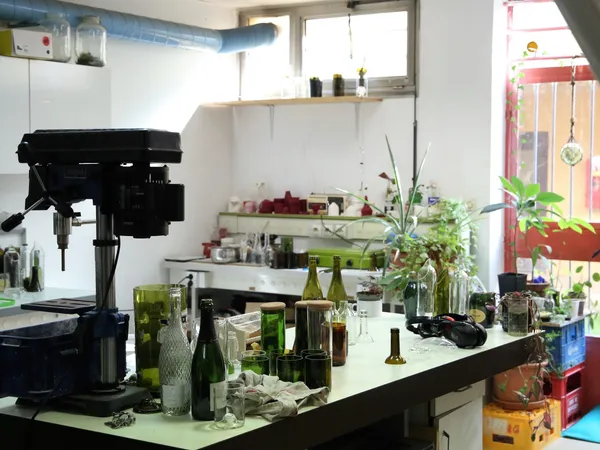 Créez votre trio d'objets en verre surcyclé - Image n°1 - Wecandoo