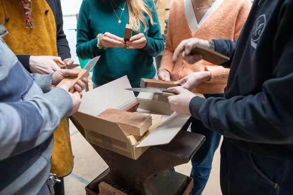 Forge your own unique straight knife - 2 days - Image n°3 - Wecandoo