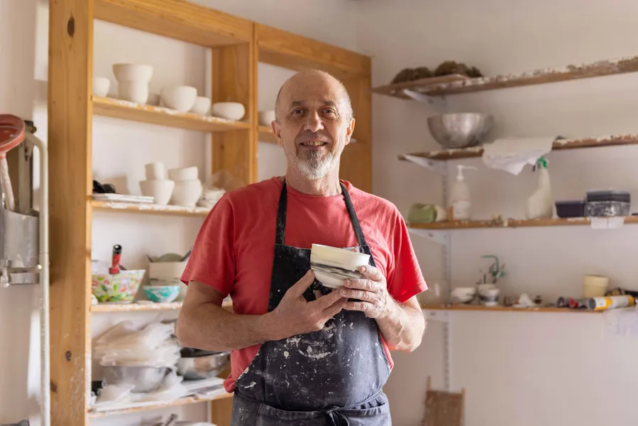 Piot: Artisan Céramiste Tourneur in Dordogne (24)