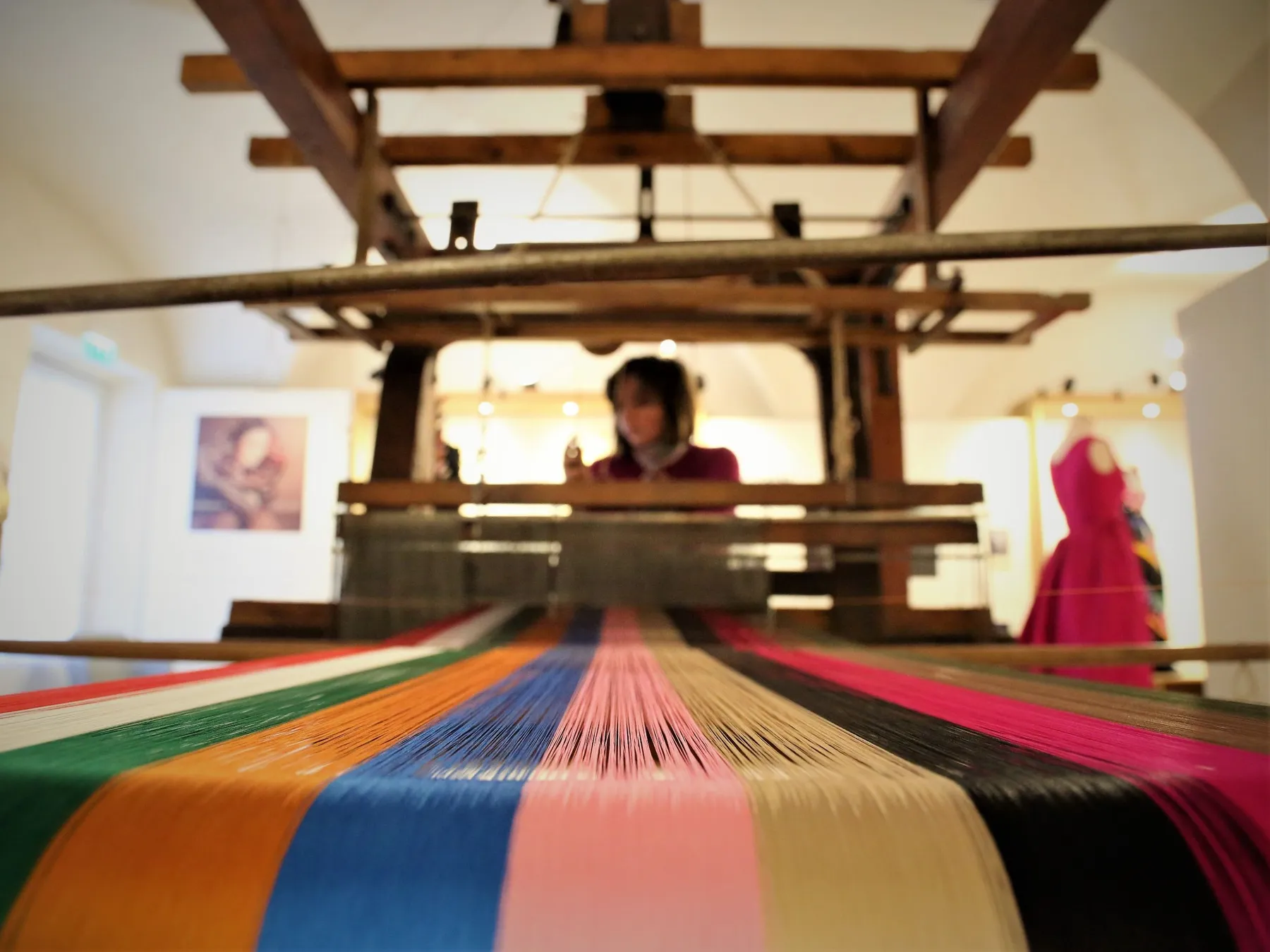 Découvrez le tissage avec de la soie - Image n°2 - Wecandoo