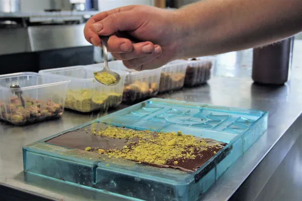 Découvrez l'univers du chocolat en famille - Image n°1 - Wecandoo