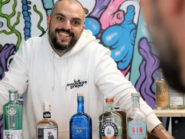 Initiez-vous à la mixologie au sein d'une distillerie lyonnaise (possibilité sans alcool) - Image n°2 - Wecandoo