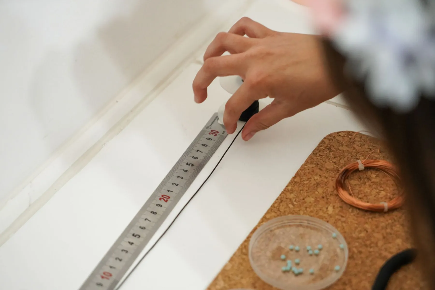 Réalisez deux bracelets de l'amitié en duo - Image n°3 - Wecandoo