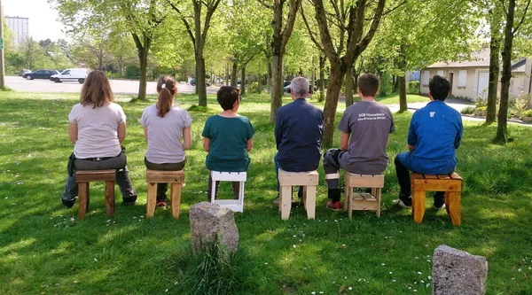 Wecandoo - Fabriquez votre tabouret en bois recyclé