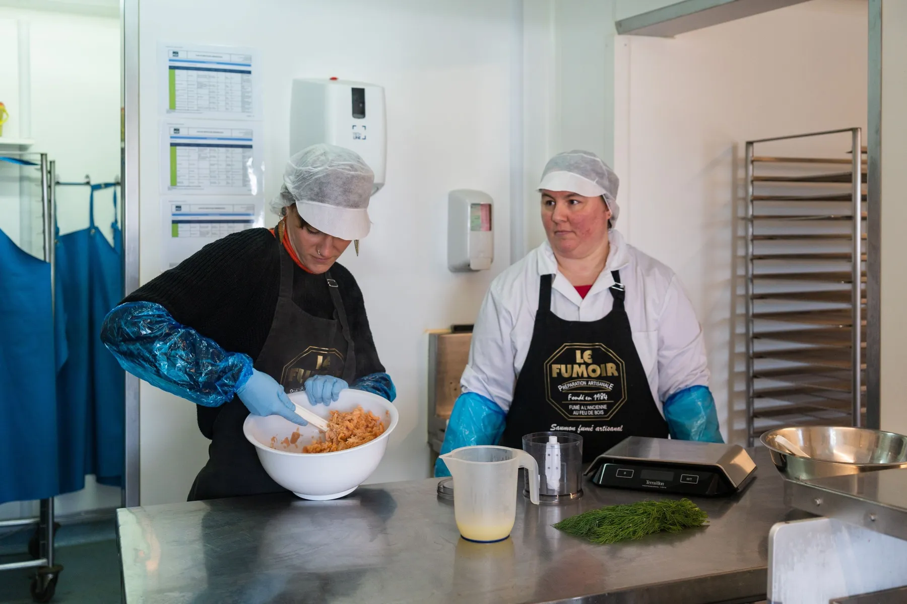 Préparez vos rillettes de saumon fumé artisanales - Image n°4 - Wecandoo