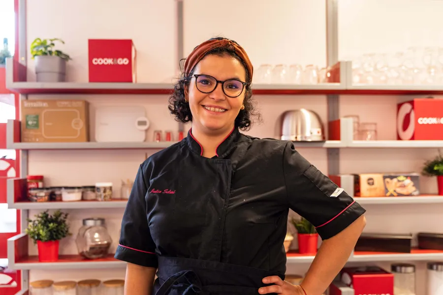Julia: Artisan Chocolatière in Nantes